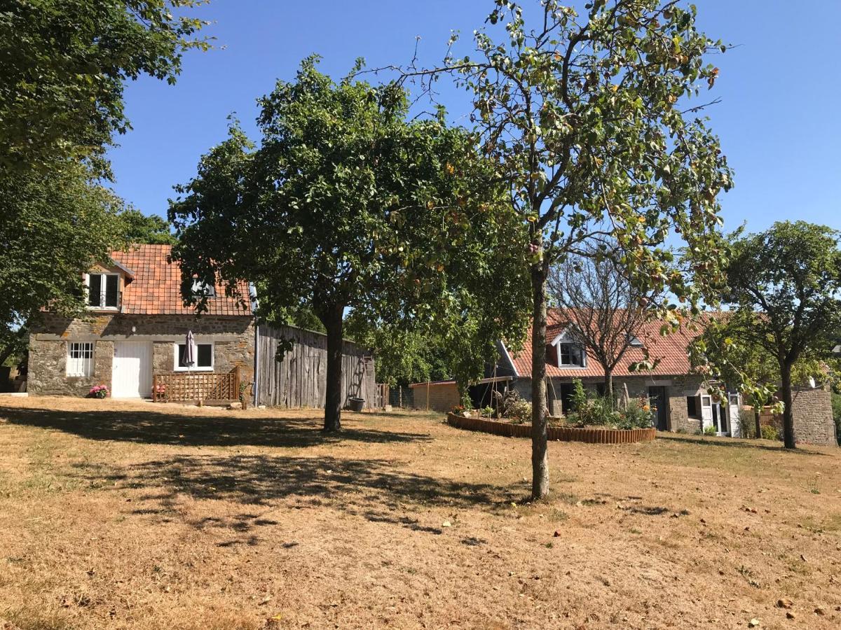Ferme De Noyes Cottage Sourdeval ภายนอก รูปภาพ