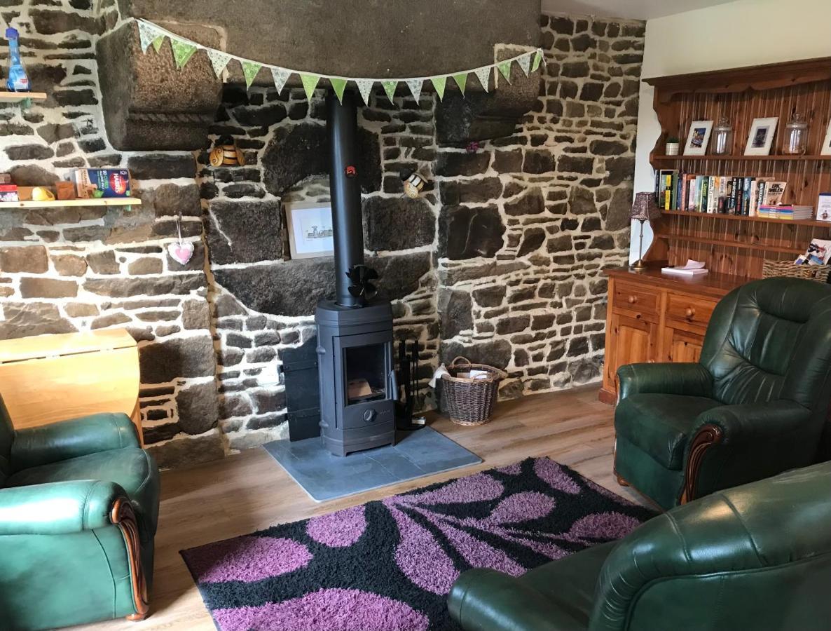 Ferme De Noyes Cottage Sourdeval ภายนอก รูปภาพ